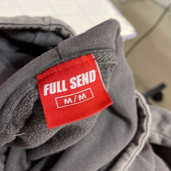 Full Send Hoodie Size M Men’s  Pullover Longsleeve Hood Sweatshirt - Picture 3 of 3